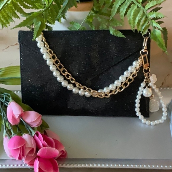 VINTAGE BLACK GLITZY ENVELOPE BAG - Picture 1 of 5